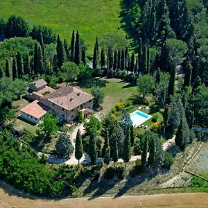 https://al-giardino-degli-etruschi.it-tuscanyhotel.com