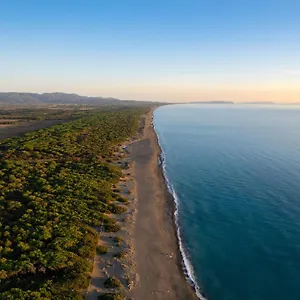 Il Capannino Glamping Village 2*, Marina Di Bibbona Italie